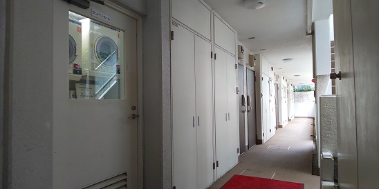 1階の廊下